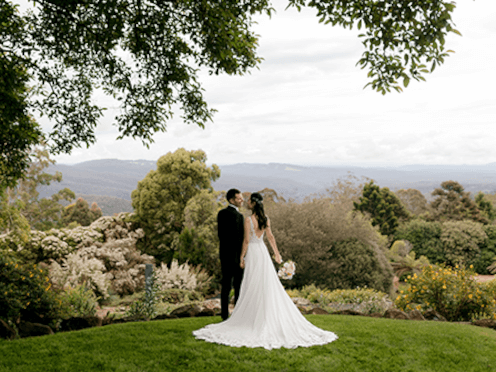 BMBGWeddings_thumbnail_496x372.png