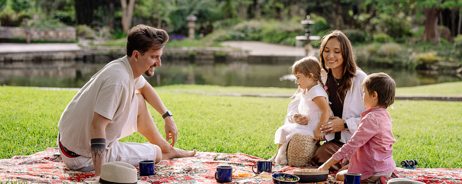 visit-family-enjoying-main-pond-hero-1584x633.jpg